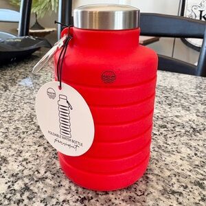 ♥️💖 FP Movement X Mayim Sport Silicone Collapsible Water Bottle & Carabiner